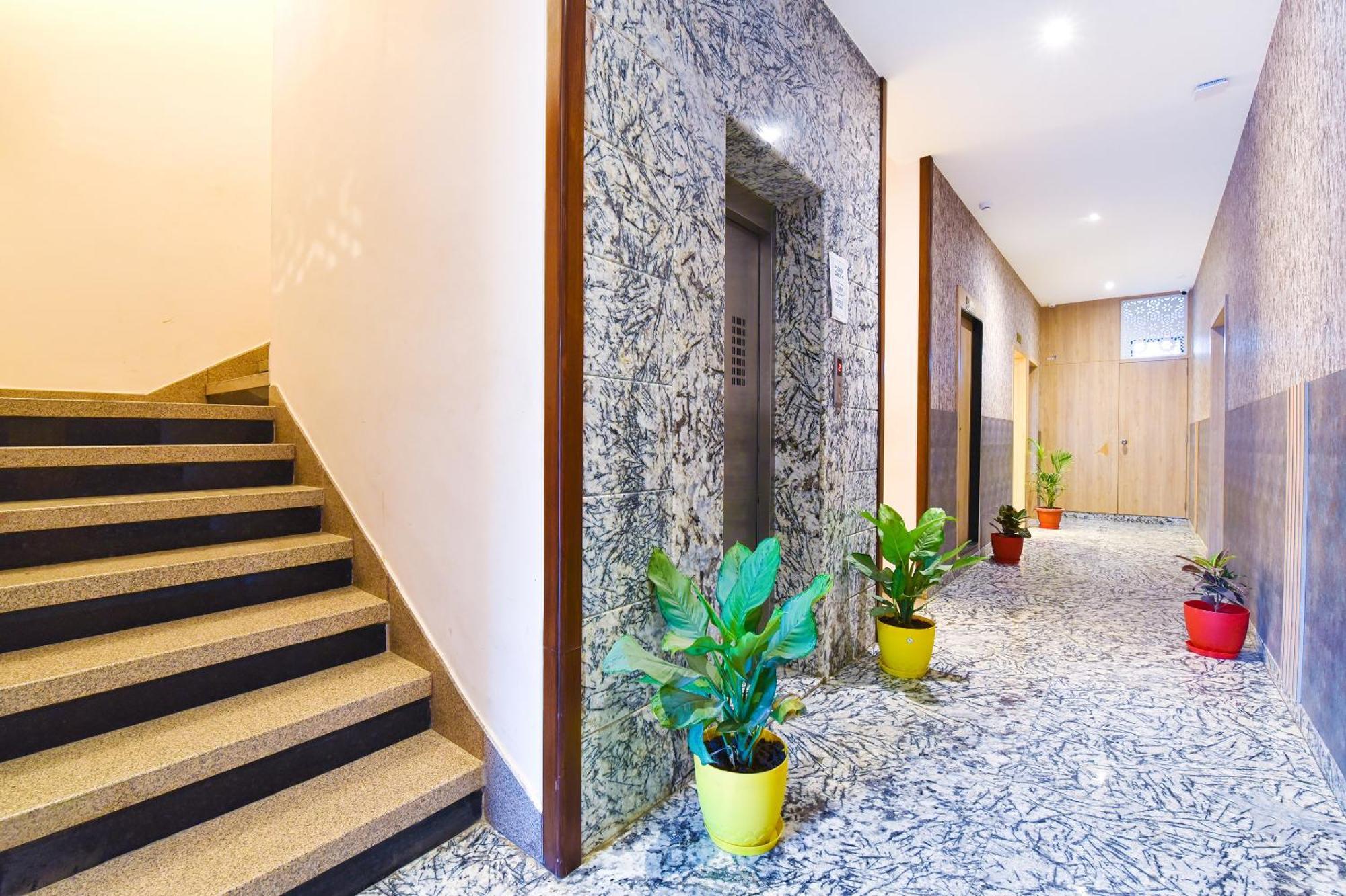 אודייפור Hotel Remark מראה חיצוני תמונה